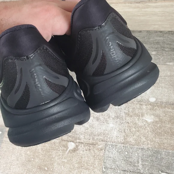 Hoka One One Bondi 9 Shoes Mens Size 10.5 Triple Black 1162011-BBLC NEW NWOB - Picture 11 of 14